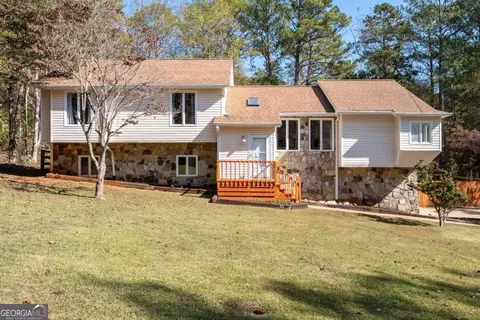 500 Cherokee Mills Dr, Woodstock, GA 30189