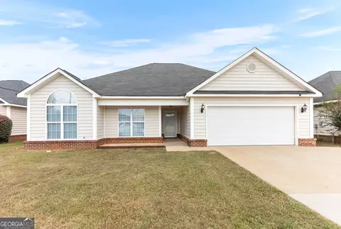 114 S Charity Ln, Warner Robins, GA 31088