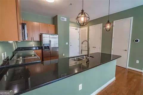 711 Cosmopolitan Dr #340, Atlanta, GA 30324