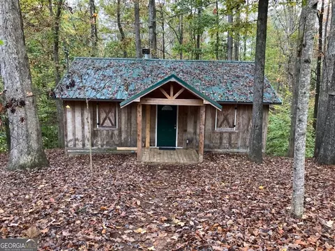 151 Navajo Trl, Martin, GA 30557