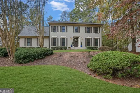 8100 Willow Tree Way, Alpharetta, GA 30005