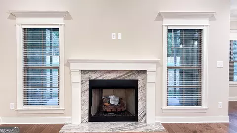 Living - 111 Obsidian Dr, Perry, GA 31069 photo 6 of 7