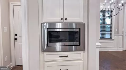 Kitchen - 111 Obsidian Dr, Perry, GA 31069 photo 5 of 8