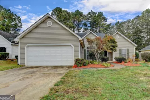 3472 Summit Creek Ln, Loganville, GA 30052