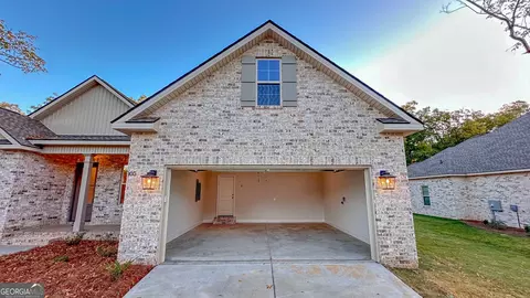 Exterior - 227 Obsidian Dr, Perry, GA 31069 photo 3 of 3