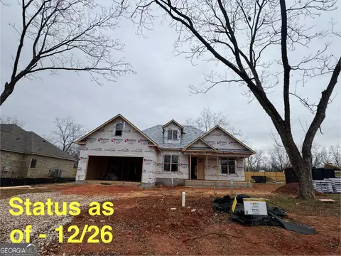 Exterior - 102 Obsidian Dr, Perry, GA 31069 photo 2 of 2