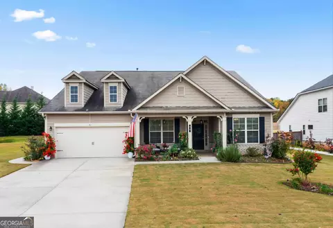 90 Hickory Pointe Dr, Acworth, GA 30101