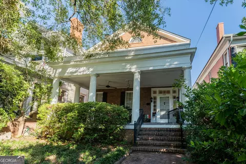 638 College St, Macon, GA 31201
