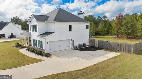 Other - 233 Dixon Cir, Williamson, GA 30292 photo 1 of 14