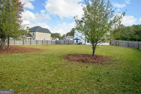 Exterior - 233 Dixon Cir, Williamson, GA 30292 photo 8 of 8
