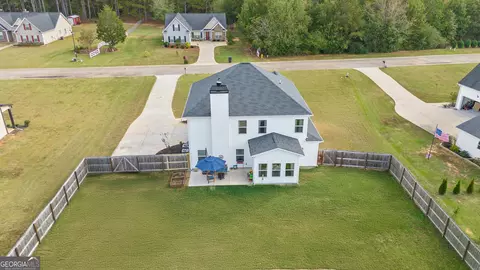 View/Area - 233 Dixon Cir, Williamson, GA 30292 photo 4 of 14