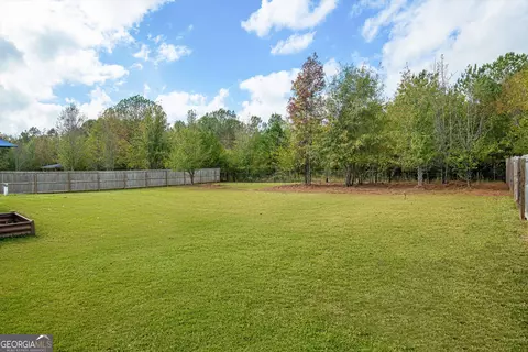 Exterior - 233 Dixon Cir, Williamson, GA 30292 photo 7 of 8