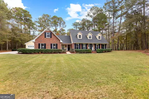 Exterior - 2926 Mooty Bridge Rd, Lagrange, GA 30240 photo 7 of 11