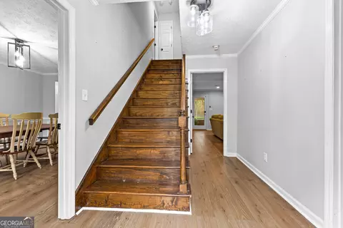 Entry Way - 2926 Mooty Bridge Rd, Lagrange, GA 30240 photo 6 of 11