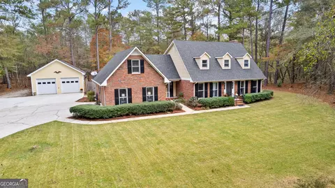 2926 Mooty Bridge Rd, Lagrange, GA 30240