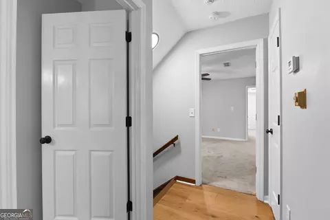 Entry Way - 2926 Mooty Bridge Rd, Lagrange, GA 30240 photo 11 of 11