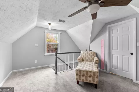 Entry Way - 2926 Mooty Bridge Rd, Lagrange, GA 30240 photo 9 of 11