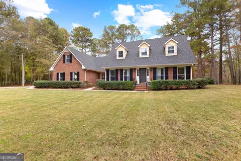 Exterior - 2926 Mooty Bridge Rd, Lagrange, GA 30240 photo 6 of 11