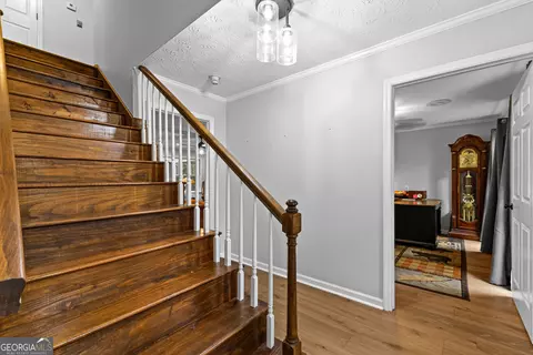 Entry Way - 2926 Mooty Bridge Rd, Lagrange, GA 30240 photo 7 of 11