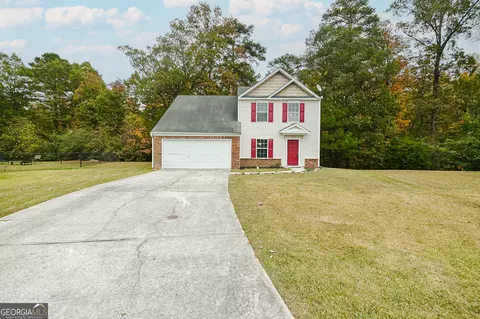6743 Merrywood Dr, Fairburn, GA 30213