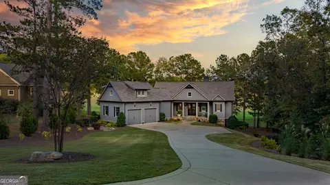 1030 Fairway Ridge Cir, Greensboro, GA 30642