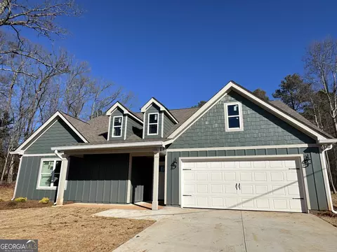 380 Park Place Dr, Lavonia, GA 30553