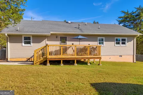 51 Valley Cir, Toccoa, GA 30577 photo 4
