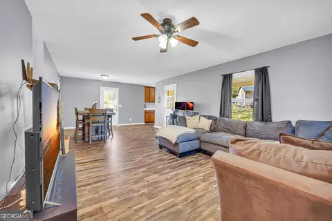 51 Valley Cir, Toccoa, GA 30577 photo 7