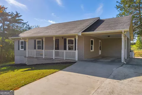 51 Valley Cir, Toccoa, GA 30577 photo 2