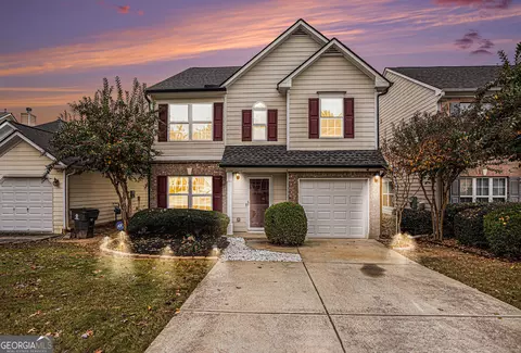 9546 Lakeview Rd, Union City, GA 30291