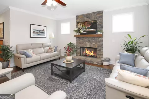 222 Linman Dr, Lagrange, GA 30241 photo 3