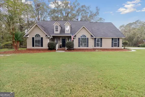 2200 W Crabapple Ct, Statesboro, GA 30458