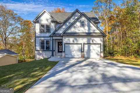 723 Skyview Dr NE, Marietta, GA 30060