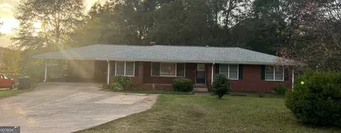 817 Thurman Rd, Stockbridge, GA 30281