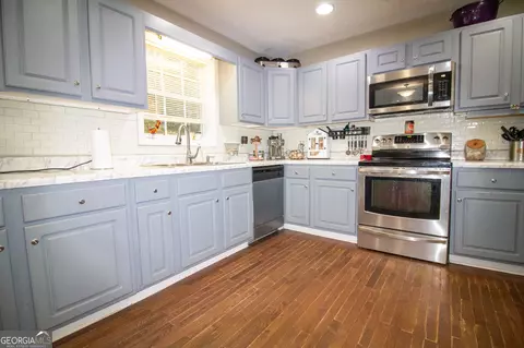 105 Montrose Way, Lagrange, GA 30240 photo 8