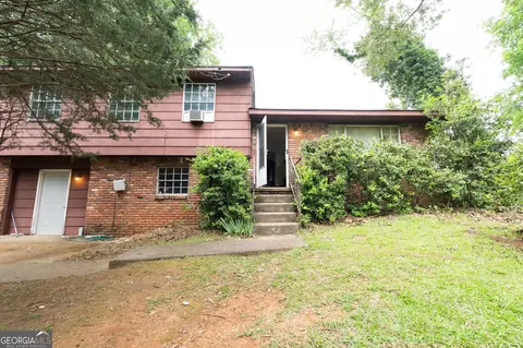 1746 Salina Dr, Jonesboro, GA 30236