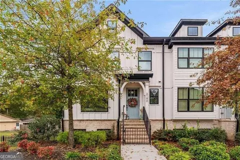 3190 Kincaid Dr, Decatur, GA 30033