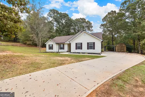 45 Jim Bullard Pl, Newnan, GA 30265