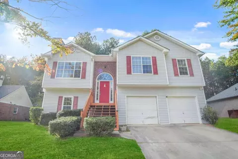 11027 Knotty Pine Pl, Hampton, GA 30228