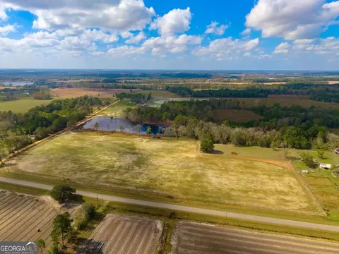 49 Wood Williams Rd # A, Enigma, GA 31749