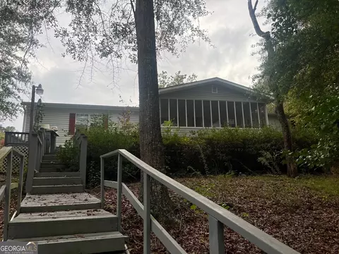 835 Calhoun Rd, Abbeville, AL 36310