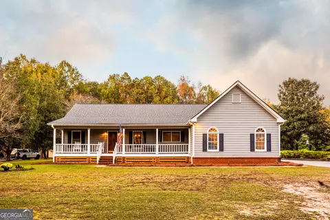 862 Twin Oaks Dr, Monroe, GA 30655