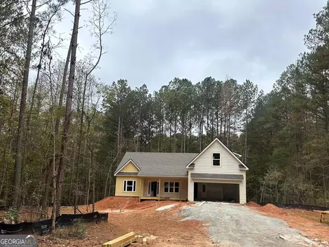 747 Earl North Rd, Newnan, GA 30263