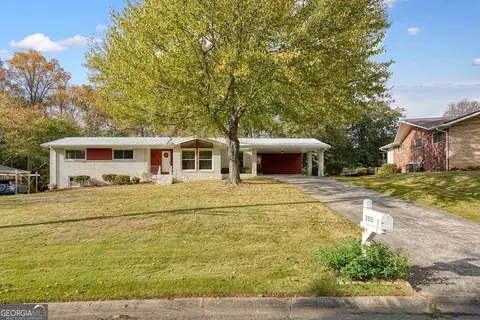 2313 Tuxedo Dr SE, Marietta, GA 30067