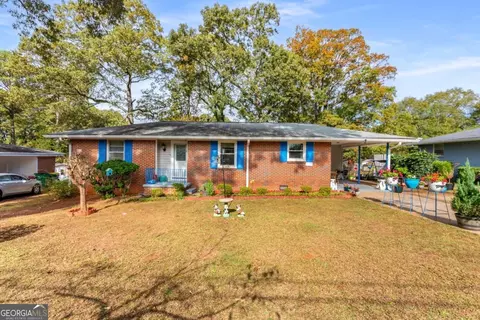 5577 Skyland Dr, Forest Park, GA 30297