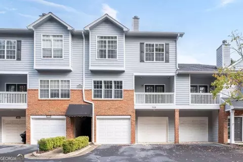 708 Vinings Forest Ln SE, Smyrna, GA 30080