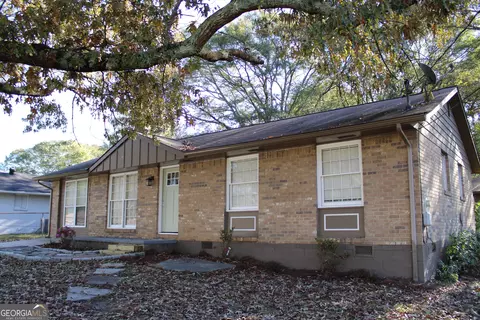 6988 Eunice Dr, Riverdale, GA 30274