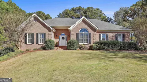 185 Mcelwaney Way, Fayetteville, GA 30215
