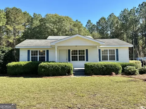 3622 Chester Hwy, Eastman, GA 31023