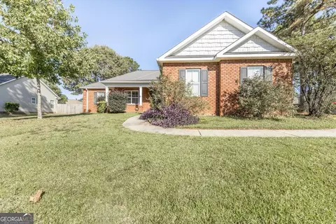 622 Amberley Ct, Kathleen, GA 31047